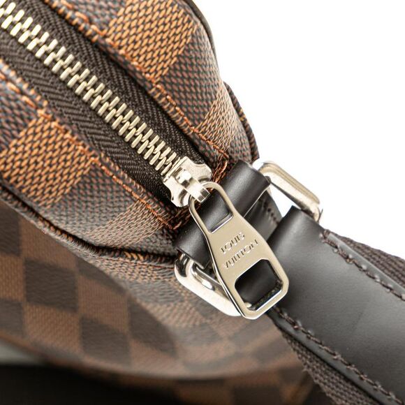 Pre Loved louis vuitton District PM Messenger Bag Women Brown Crossbody Bags - Picture 7 of 8